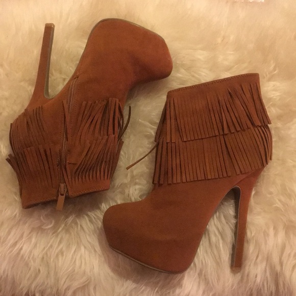 Anne Michelle Shoes - Fringe Platform Booties